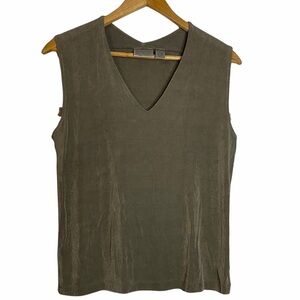 Chico's Travelers Brown V Neck Sleeveless Top Plus Size Chico Size 3 XL Neutral